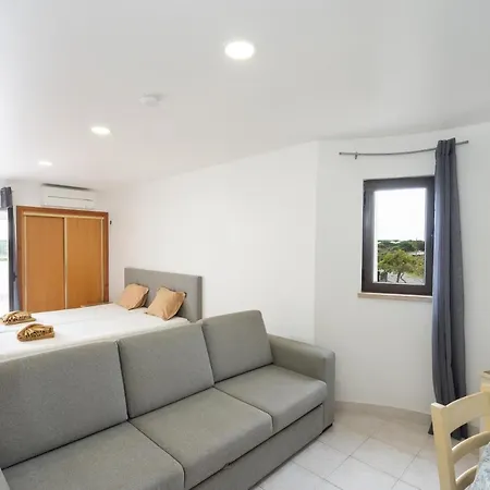 Vale De Carros By Umbral