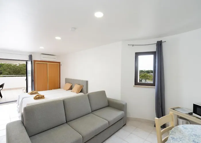 Vale De Carros By Umbral