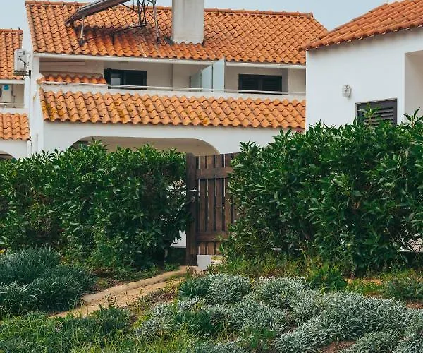 Vale De Carros By Umbral 3*