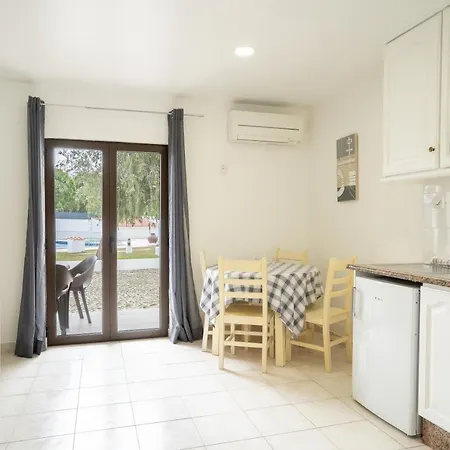 Vale De Carros By Umbral Üdülőpark 3*